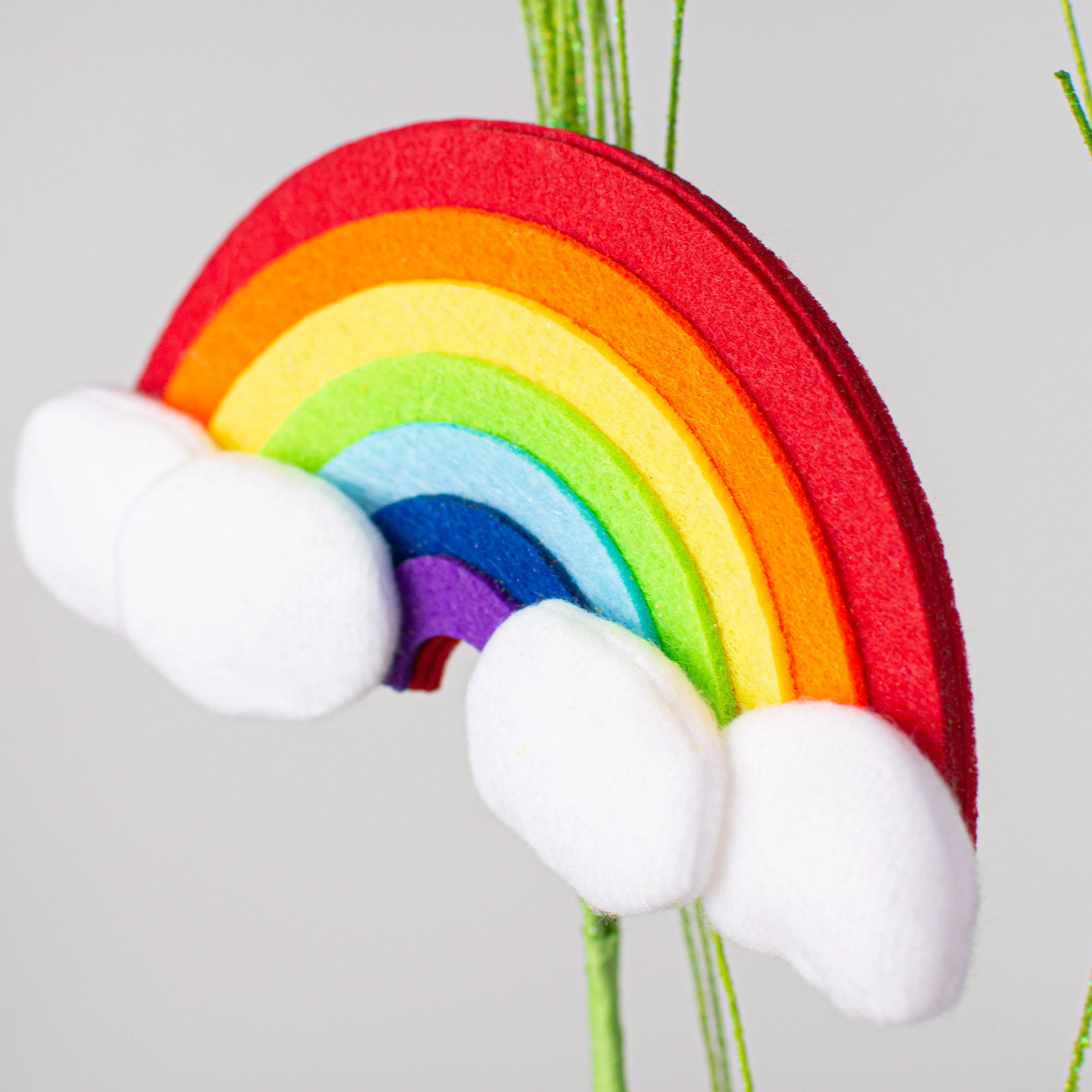 32" Felt Rainbow Spray