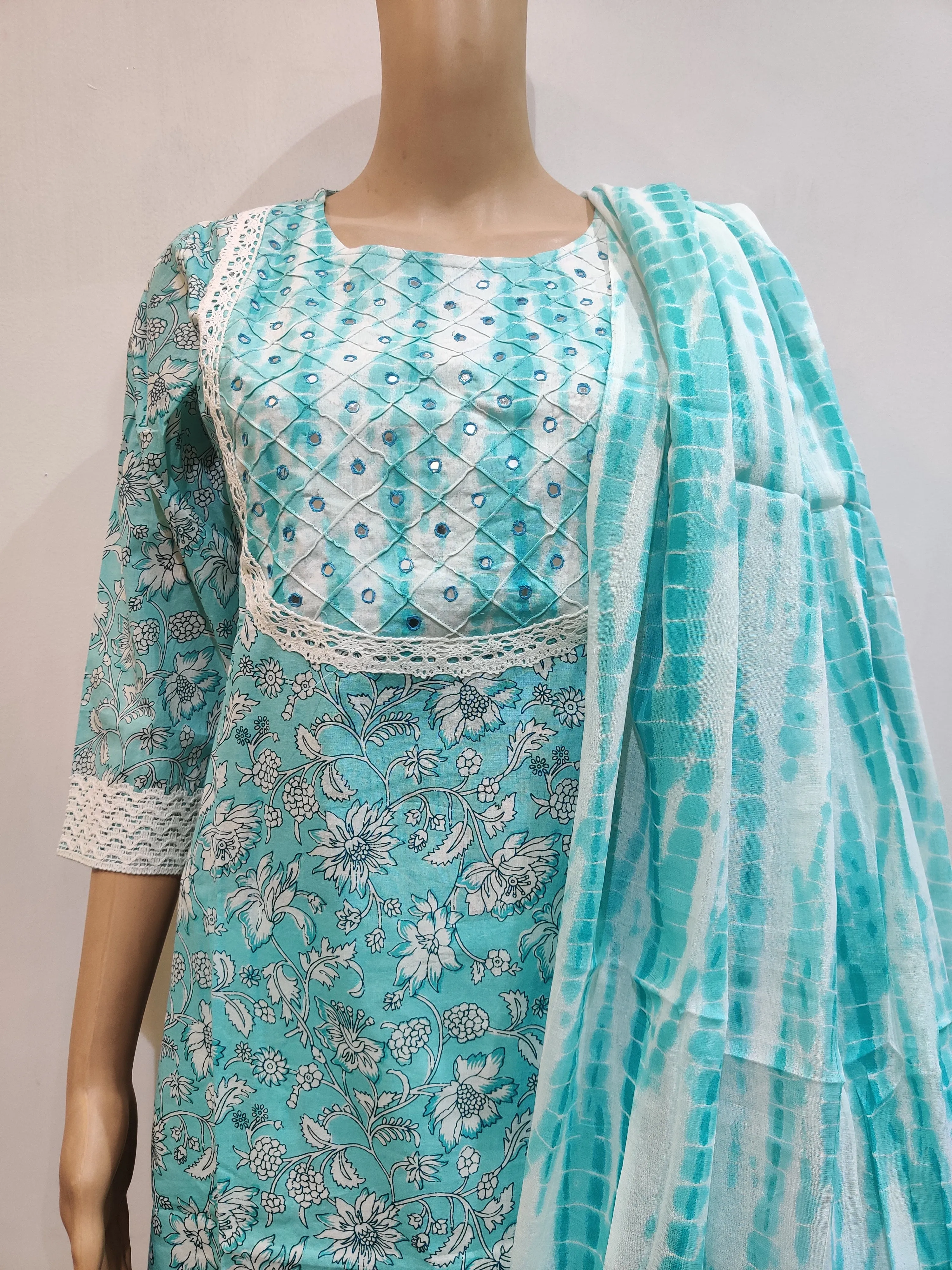 Iceland Poppy Kurta pant with dupatta