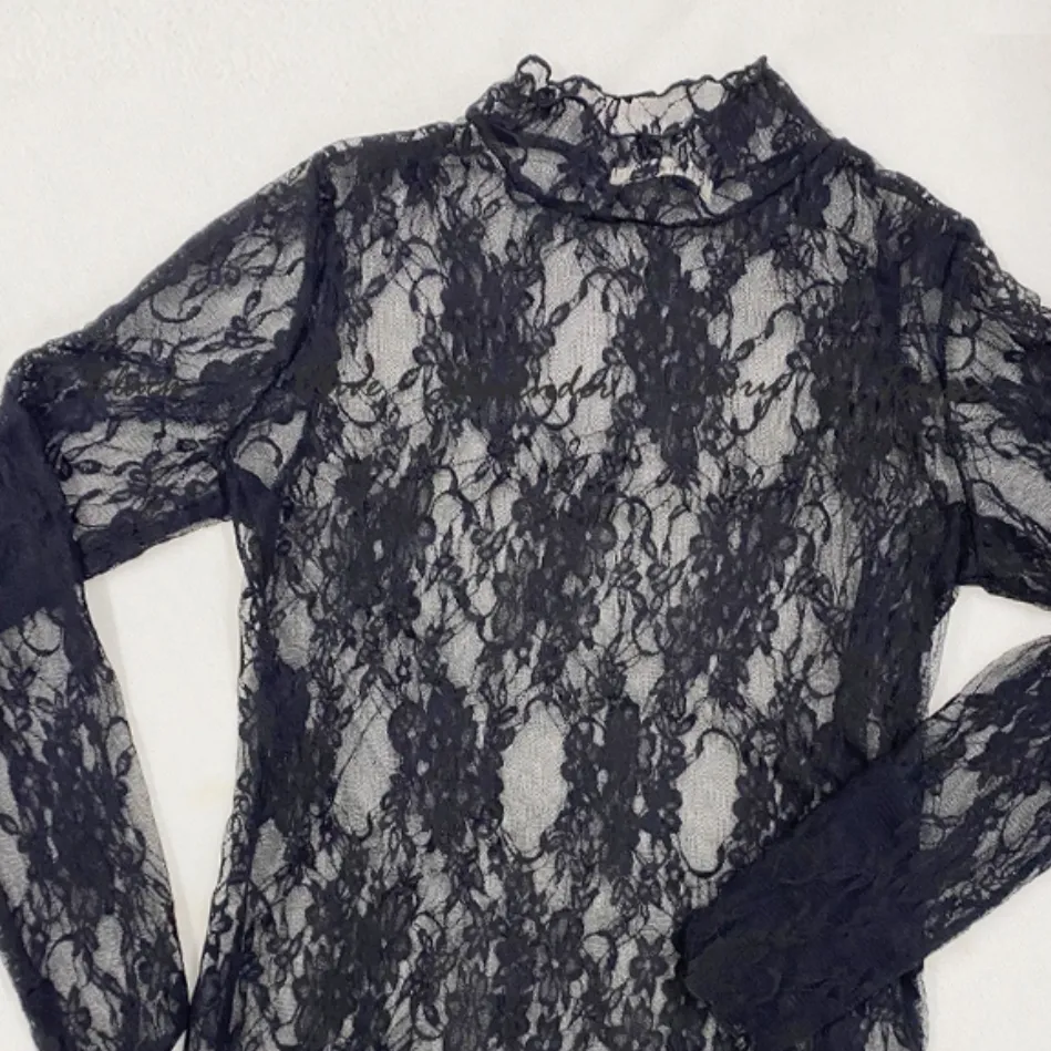 Jones Floral Print Lace Long Sleeve Top