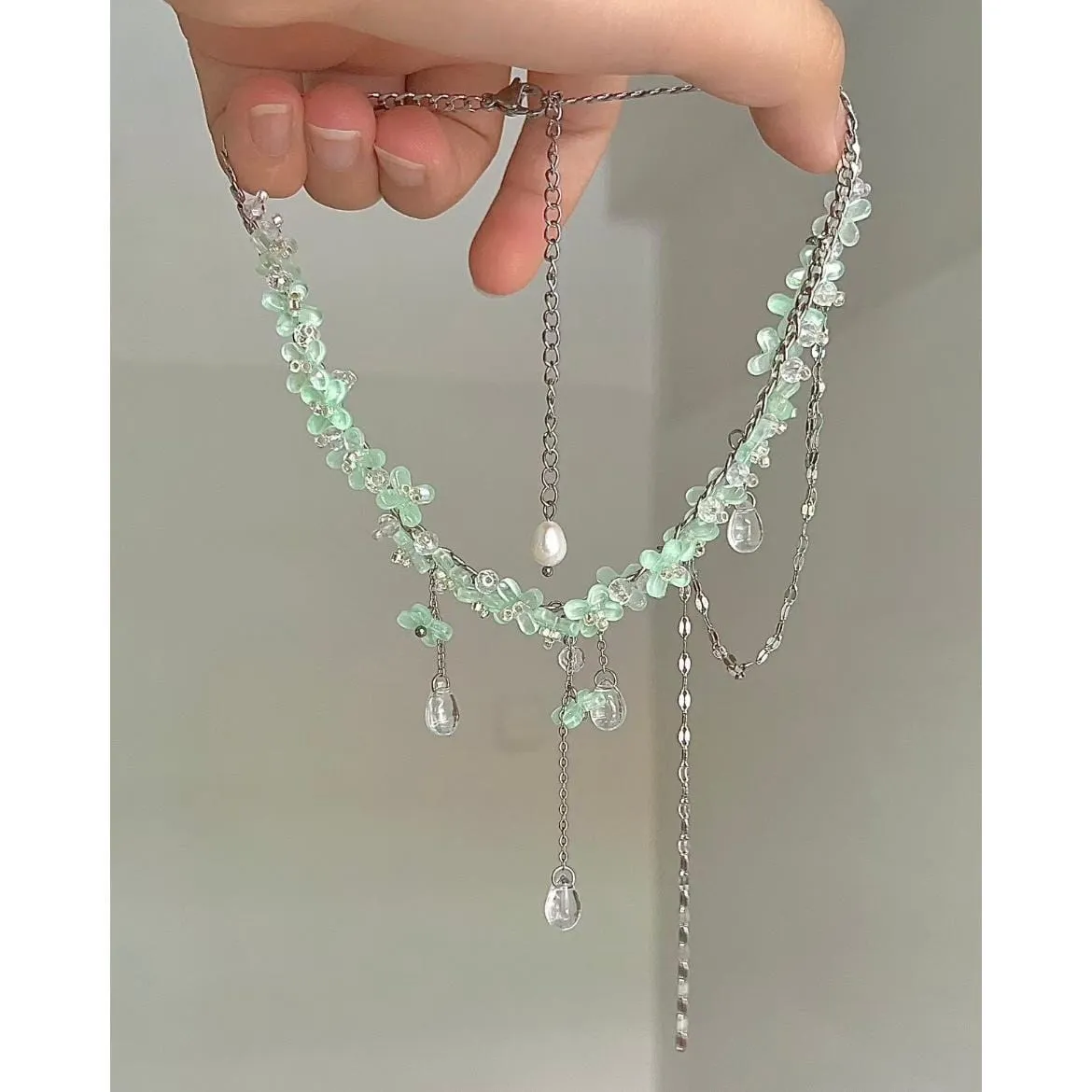 Sweet Glass Flower Beaded Crystal Necklace
